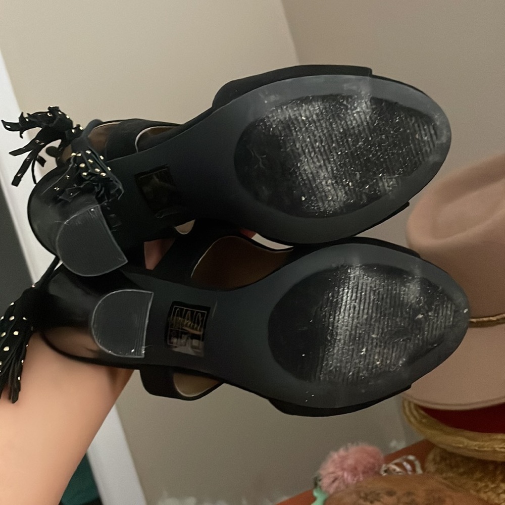 Call It Spring - image 6